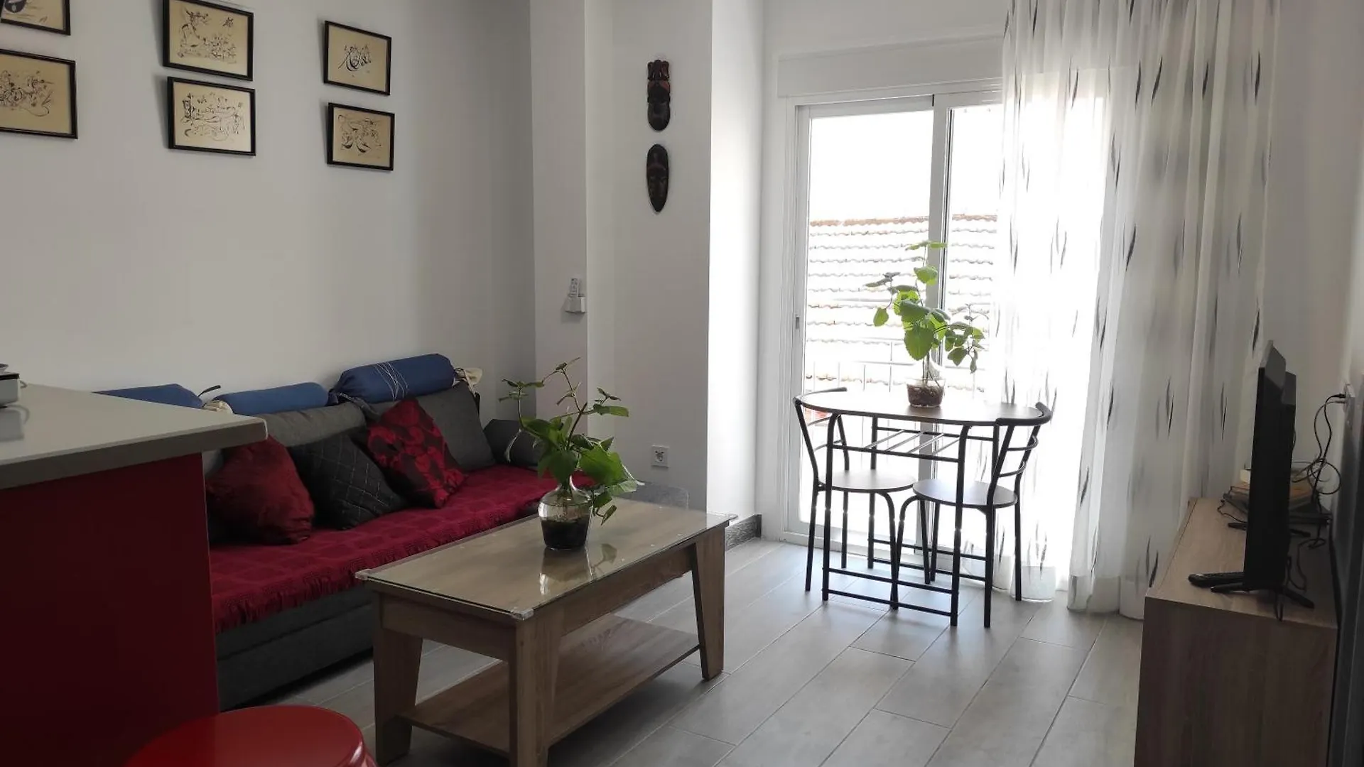 Con Terraza Y Muy Cerca De La Playa,Centro Y Estacion De Tren Villa Malaga Holiday home